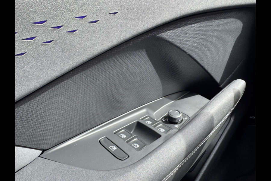 CUPRA Terramar 1.5 TSIe 150PK BUSINESS HEAD-UP/NAVI/CAMERA/LEDER MATRIX FABRIEKS GARANTIE