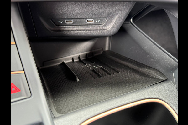 CUPRA Terramar 1.5 TSIe 150PK BUSINESS HEAD-UP/NAVI/CAMERA/LEDER MATRIX FABRIEKS GARANTIE