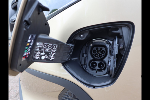 Mercedes-Benz eVito 112 66 kWh SoH 98,9 % L2 Lang PRO - LED - Navi - Snelladen