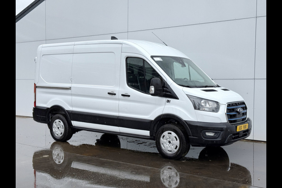 Ford E-Transit 68kWh 184PK L2H2 316km WLTP 95,4% (SOH) Climate Control Cruise Control CarPlay Navigatie Parkeersensoren v+a