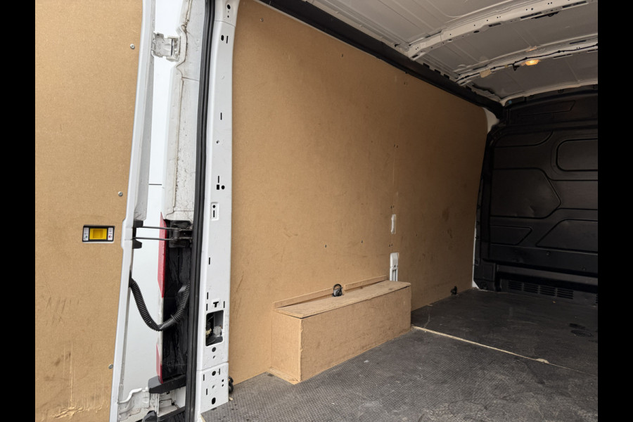 Ford E-Transit 68kWh 184PK L2H2 316km WLTP 95,4% (SOH) Climate Control Cruise Control CarPlay Navigatie Parkeersensoren v+a