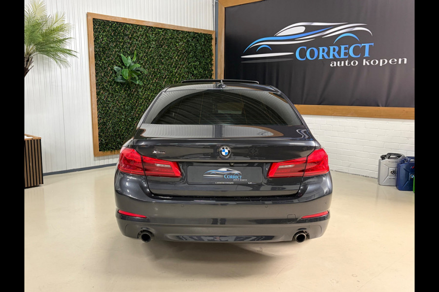 BMW 5 Serie 530i xDrive High Executive|Schuifdak|Memory|Trekhaak|