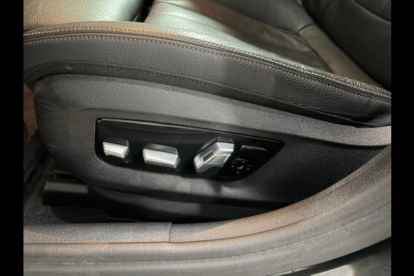BMW 5 Serie 530i xDrive High Executive|Schuifdak|Memory|Trekhaak|