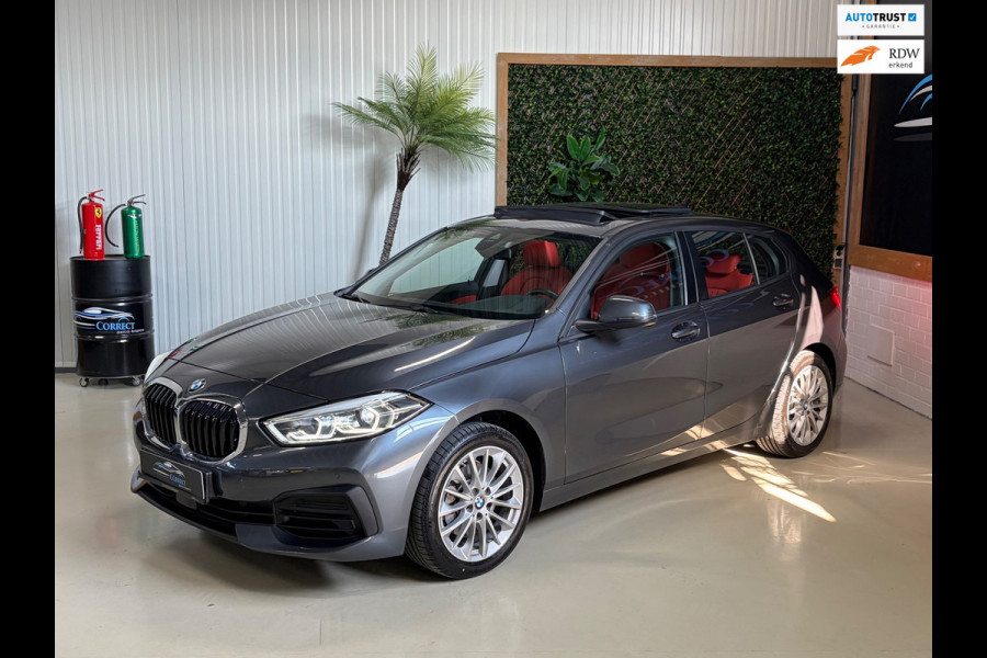 BMW 1-serie 118i High Executive|Pano|Leder|Carplay|