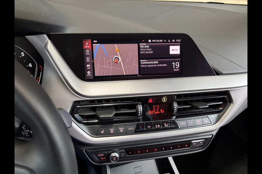 BMW 1-serie 118i High Executive|Pano|Leder|Carplay|
