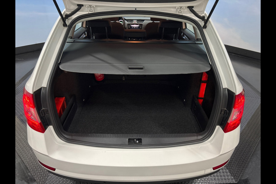 Škoda Octavia Combi 1.0 TSI Greentech Ambition Business AUTOMAAT!, Carplay, ECC