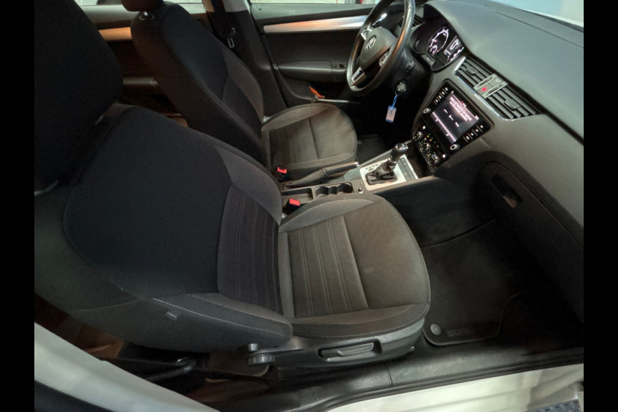 Škoda Octavia Combi 1.0 TSI Greentech Ambition Business AUTOMAAT!, Carplay, ECC