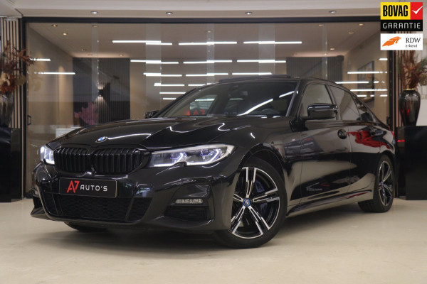 BMW 3-serie 330i High Executive M-PAKKET PANO/CARPLAY/SFEER/HK/HUD/VOL