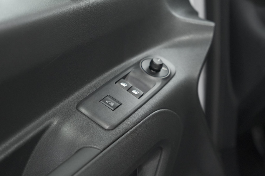 Peugeot Partner 1.5 BlueHDi 100 S&S L1 | Trekhaak | Laadruimte Pakket | Allseason Banden | Cruise Control