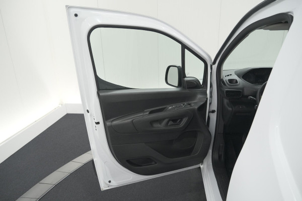 Peugeot Partner 1.5 BlueHDi 100 S&S L1 | Trekhaak | Laadruimte Pakket | Allseason Banden | Cruise Control
