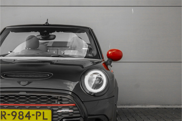 MINI Cabrio 2.0 John Cooper Works HUD H&K ACC Stuurwielverw Camera 18"