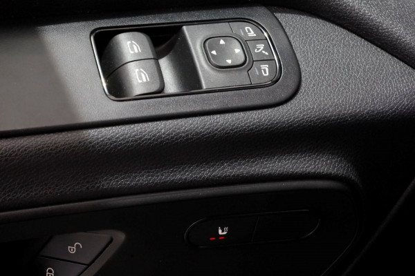 Mercedes-Benz Sprinter 317 CDI 170pk RWD 9G Automaat L3H2 Maxi LED/Navi/360° Camera 09-2022