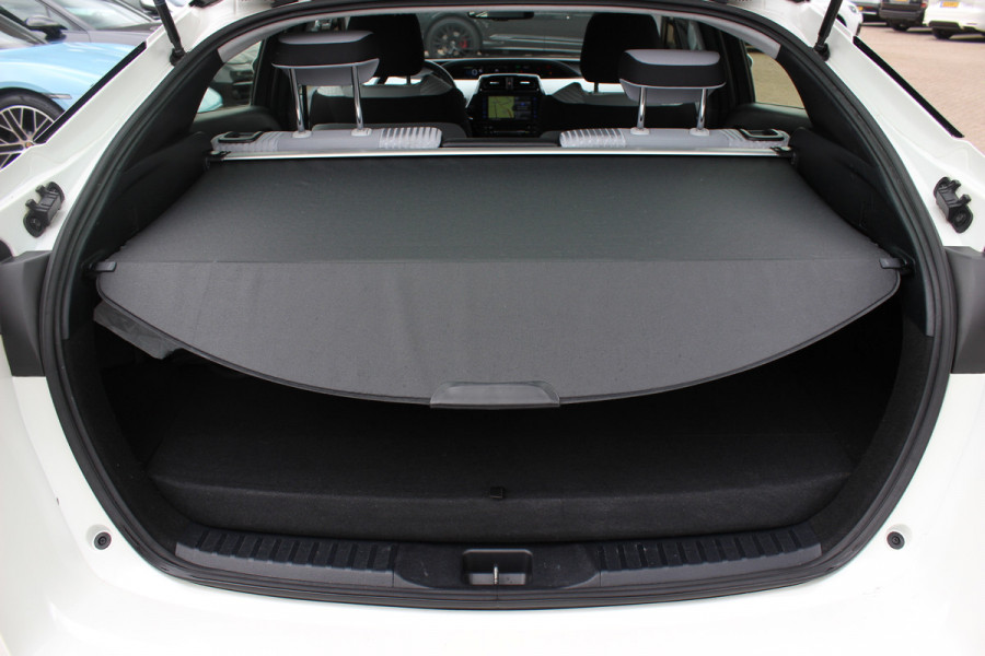 Toyota Prius 1.8 Plug-in Dynamic / Camera / Navigatie / Matrix LED / Keyless / 15'' / Zonnepaneel / Stoelverwarming / DAB / ACC