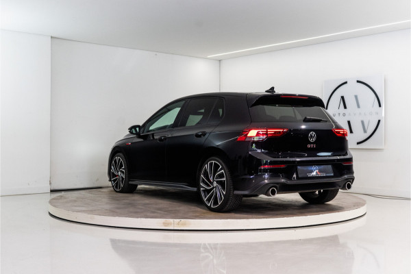 Volkswagen Golf 2.0 TSI GTI 245PK | LED | Stoelverw. | Sfeer | Carplay | Garantie