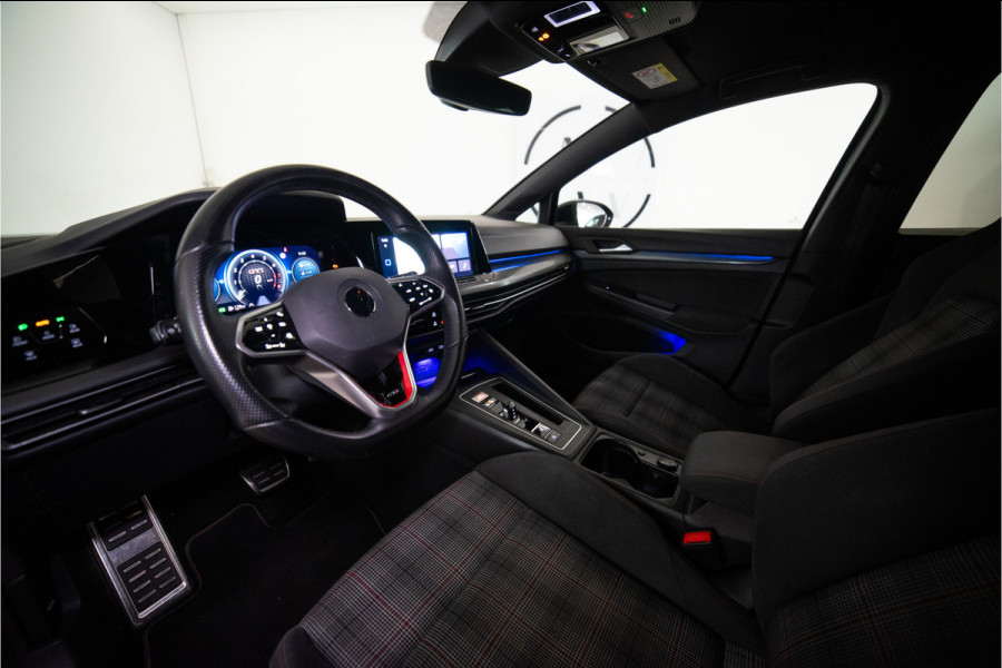 Volkswagen Golf 2.0 TSI GTI 245PK | LED | Stoelverw. | Sfeer | Carplay | Garantie