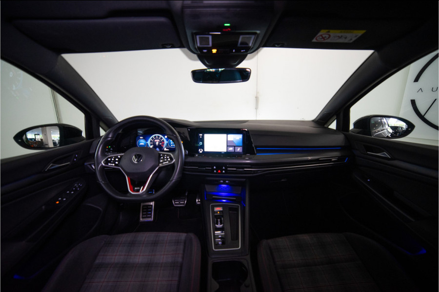 Volkswagen Golf 2.0 TSI GTI 245PK | LED | Stoelverw. | Sfeer | Carplay | Garantie