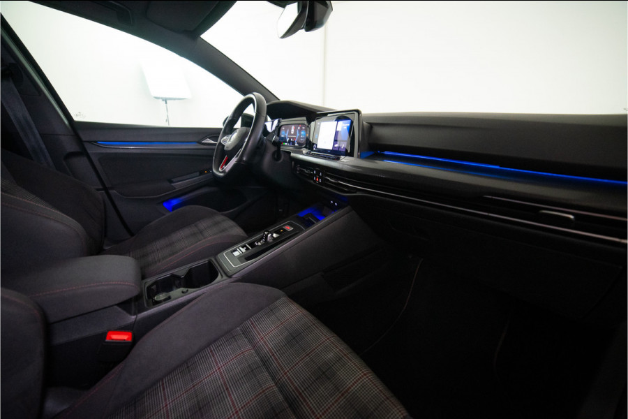 Volkswagen Golf 2.0 TSI GTI 245PK | LED | Stoelverw. | Sfeer | Carplay | Garantie