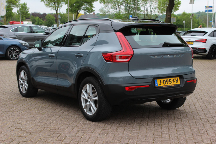 Volvo XC40 1.5 T5 Recharge R-Design / Camera / Leder / Harman Kardon / Keyless / 19'' / Stuur+Stoelverwarming / Elektr. Stoelen / Bliss / DAB / ACC