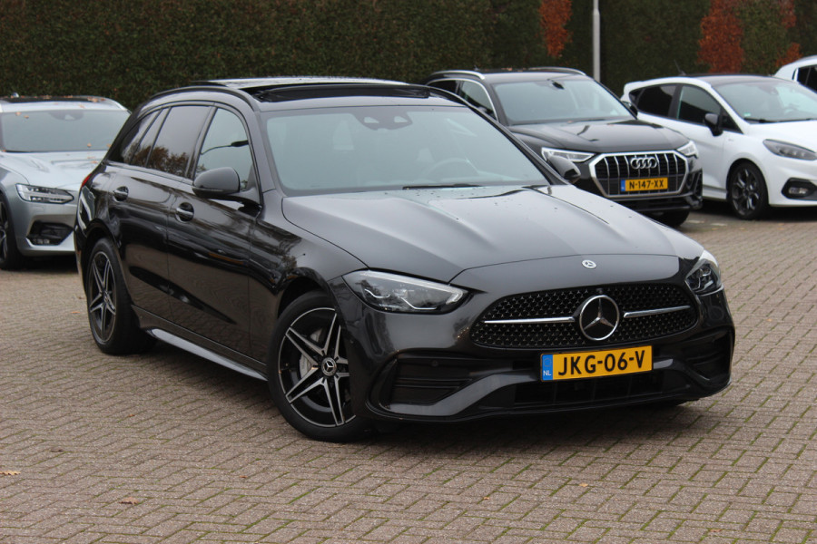 Mercedes-Benz C-Klasse Estate 300 e 4MATIC AMG Line / Panoramadak / 360Camera / Burmester / Sfeerverlichting / 18'' / CarPlay / Stoelverwarming / DAB / Cruise Control