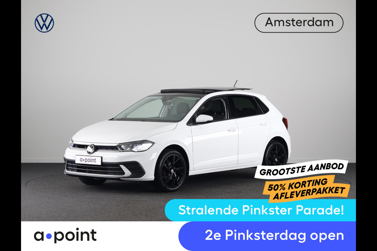 Volkswagen Polo 1.0 TSI Life 95 pk | Navigatie via App | Panoramadak | 17" LM velgen | Parkeersensoren | Adaptieve cruise control | LED koplampen | Stoelverwarming |