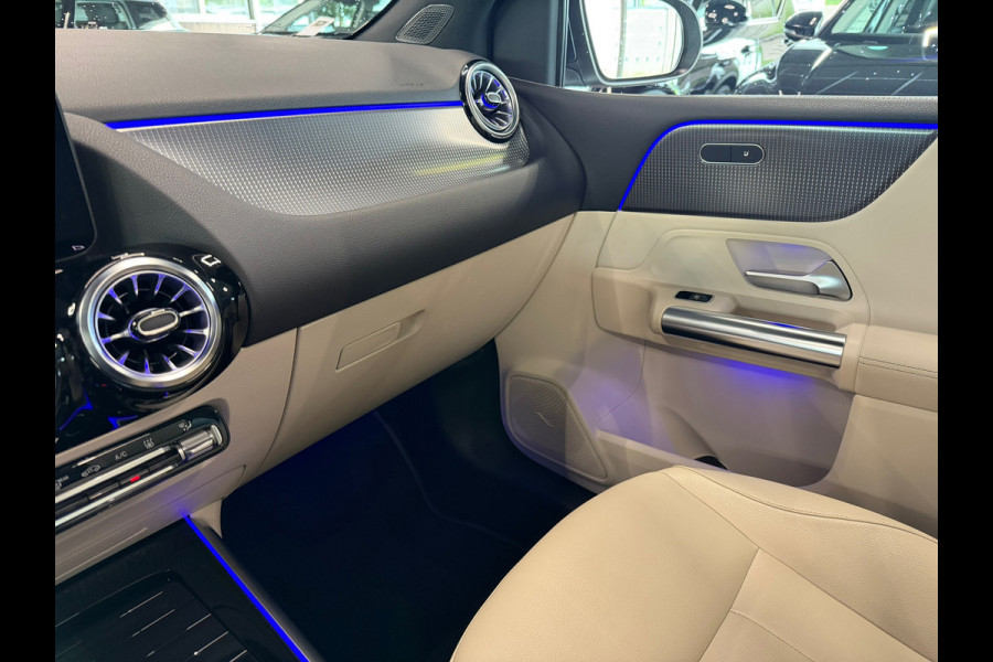 Mercedes-Benz B-Klasse 250 e Business Luxury Limited | Panoramadak | Voll Leder | Navi | Cruise | Camera | Trekhaak | Sfeerverl.