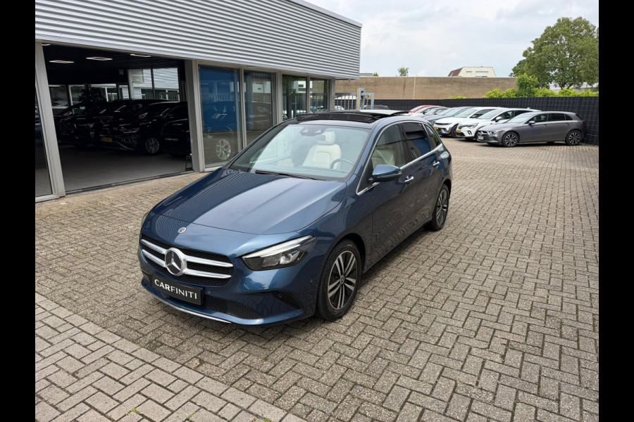 Mercedes-Benz B-Klasse 250 e Business Luxury Limited | Panoramadak | Voll Leder | Navi | Cruise | Camera | Trekhaak | Sfeerverl.