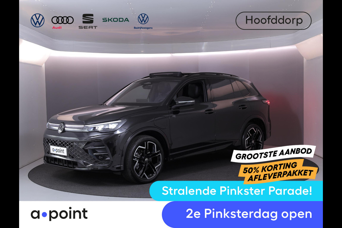 Volkswagen Tiguan 1.5 eHybrid R-Line Edition 272 pk Automaat (DSG) | Verlengde garantie | Navigatie | Panoramadak | Trekhaak (wegklapbaar) | Stoelverwarming v/a | Black Style pakket | R-Line |