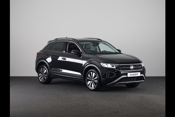 Volkswagen T-Roc 1.0 TSI Life Edition GOAL 116 pk | Navigatie | Parkeersensoren (Park assist) | Autom. airco | Adaptieve cruise control | Stoelverwarming |