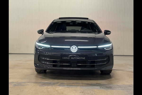 Volkswagen Golf 1.5 eTSI R-Line Edition | 50 JAHRE | FACELIFT | PANO | HUD | TREKHAAK