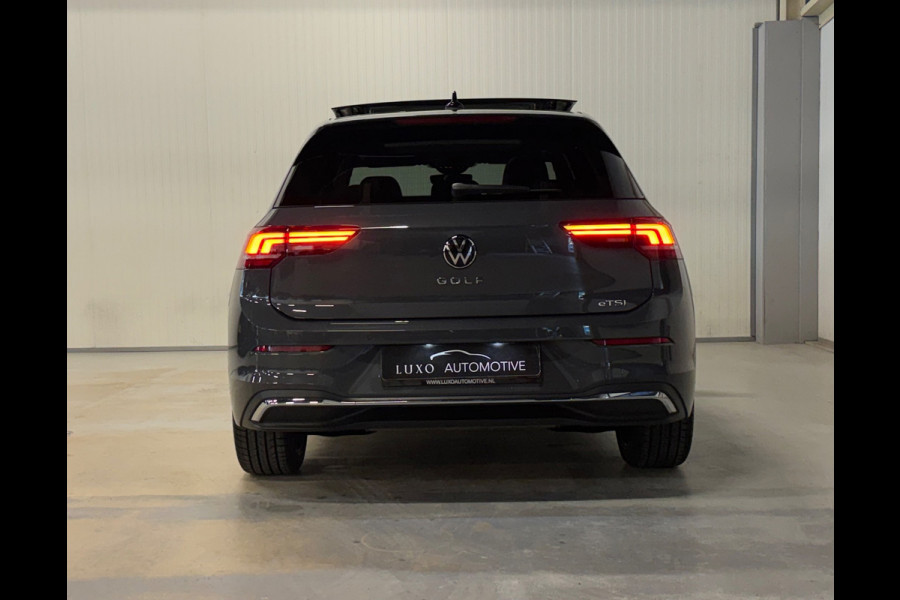 Volkswagen Golf 1.5 eTSI R-Line Edition | 50 JAHRE | FACELIFT | PANO | HUD | TREKHAAK