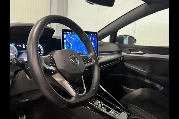 Volkswagen Golf 1.5 eTSI R-Line Edition | 50 JAHRE | FACELIFT | PANO | HUD | TREKHAAK