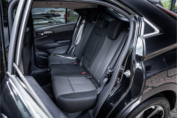 Mitsubishi Eclipse Cross 2.4 PHEV Business Executive ** Trekhaak ** 1.500kg trekgewicht Rijbereik tot 45km (WLTP)