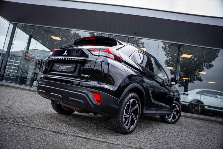 Mitsubishi Eclipse Cross 2.4 PHEV Business Executive ** Trekhaak ** 1.500kg trekgewicht Rijbereik tot 45km (WLTP)