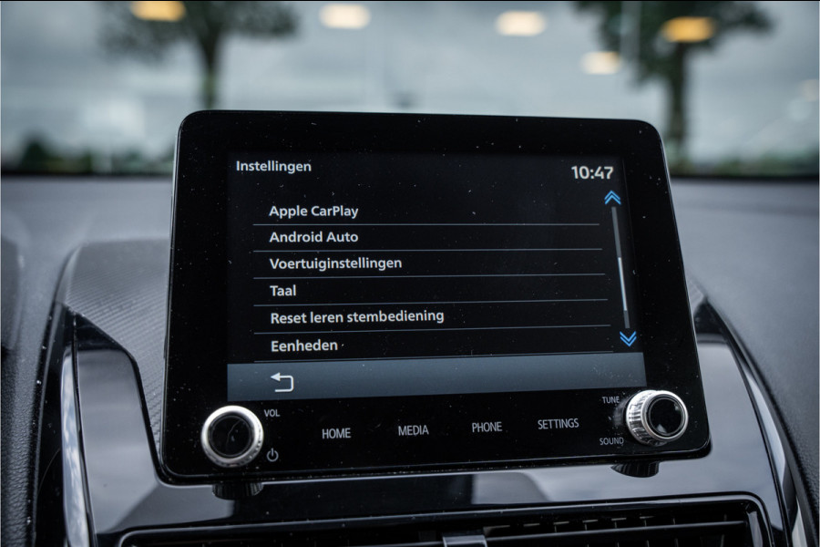 Mitsubishi Eclipse Cross 2.4 PHEV Business Executive ** Trekhaak ** 1.500kg trekgewicht Rijbereik tot 45km (WLTP)