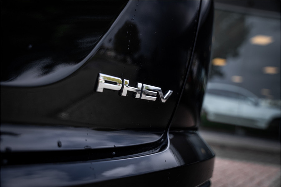 Mitsubishi Eclipse Cross 2.4 PHEV Business Executive ** Trekhaak ** 1.500kg trekgewicht Rijbereik tot 45km (WLTP)