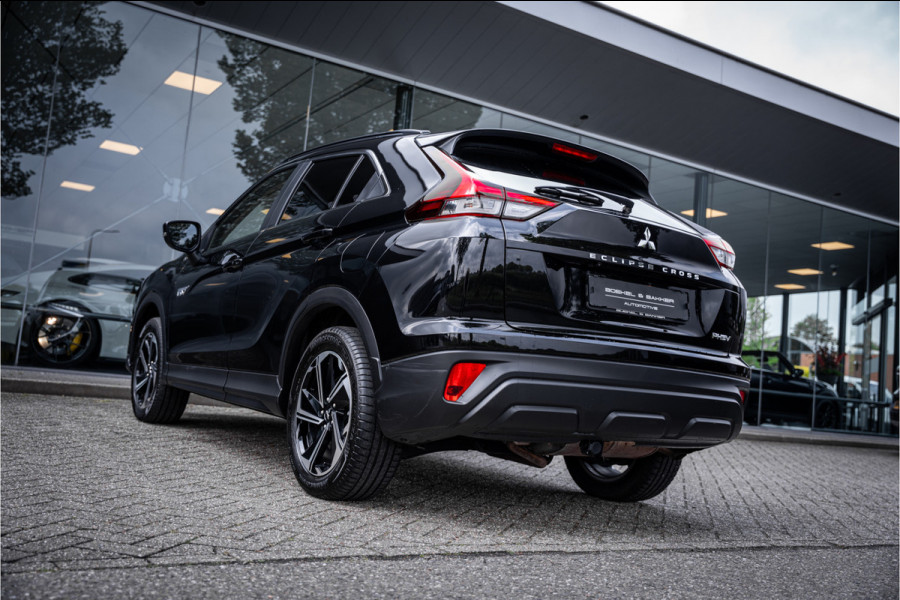 Mitsubishi Eclipse Cross 2.4 PHEV Business Executive ** Trekhaak ** 1.500kg trekgewicht Rijbereik tot 45km (WLTP)