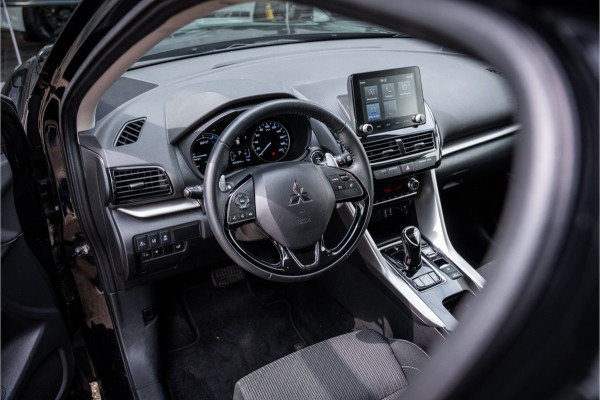 Mitsubishi Eclipse Cross 2.4 PHEV Business Executive ** Trekhaak ** 1.500kg trekgewicht Rijbereik tot 45km (WLTP)