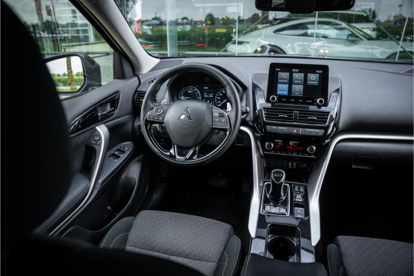Mitsubishi Eclipse Cross 2.4 PHEV Business Executive ** Trekhaak ** 1.500kg trekgewicht Rijbereik tot 45km (WLTP)