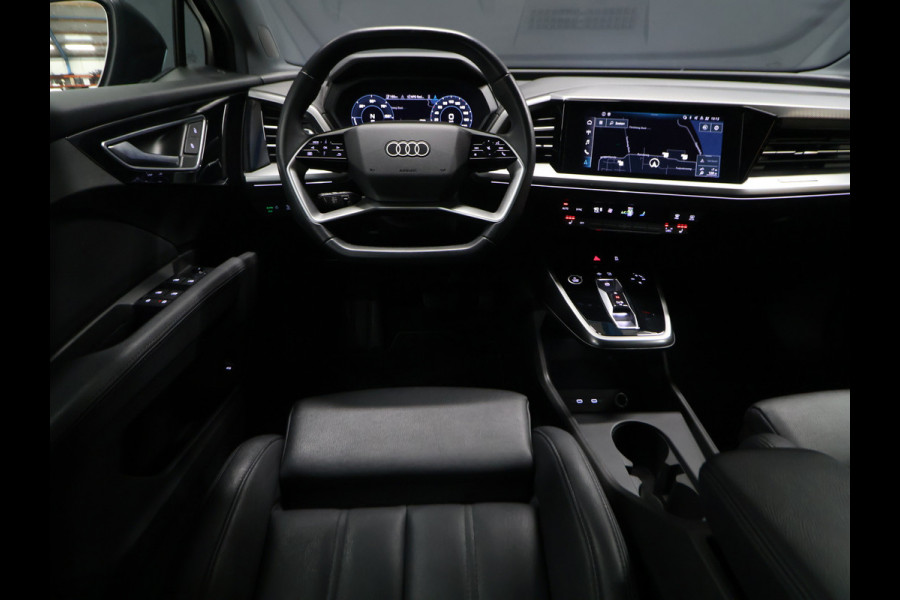 Audi Q4 e-tron 40 Launch edition 77 kWh [SCHUIFKANTELDAK, ADAPTIVE CRUISE, CAMERA, APPLE CARPLAY, ANDROID, STOELVERWARMING, PDC, DIGITAL DASH]