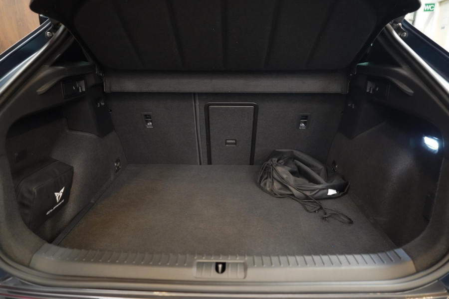 CUPRA Formentor 1.4 TSI e-Hybrid VZ Performance Carbon.Kuip|Pano|BTW|Leder|Elektr.Achterklep|Achteruitrijcamera