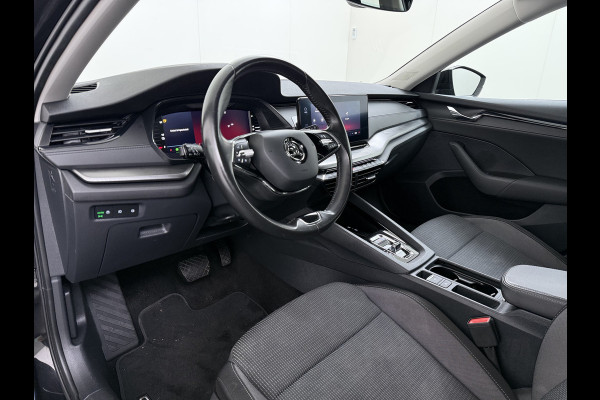 Škoda Octavia Combi 1.4TSI iV PHEV Hybrid Apple Carplay Android Auto Navi* Ecc Cruise Control Virtual Cockpit Pdc Business Edition Lmv Led Isofix DAB Keyless-go Rijstrooksensor WiFi