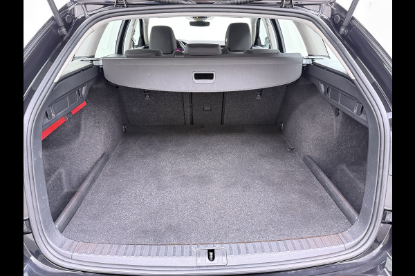 Škoda Octavia Combi 1.4TSI iV PHEV Hybrid Apple Carplay Android Auto Navi* Ecc Cruise Control Virtual Cockpit Pdc Business Edition Lmv Led Isofix DAB Keyless-go Rijstrooksensor WiFi
