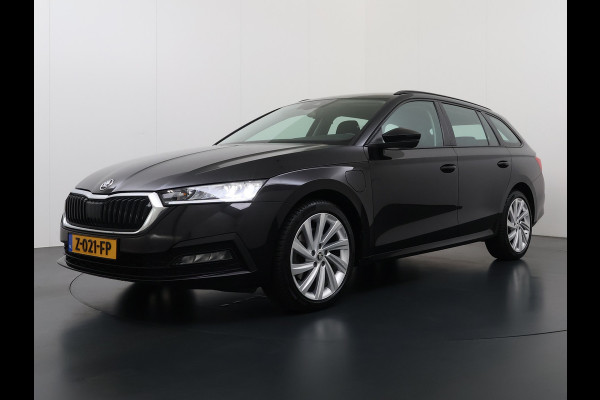 Škoda Octavia Combi 1.4TSI iV PHEV Hybrid Apple Carplay Android Auto Navi* Ecc Cruise Control Virtual Cockpit Pdc Business Edition Lmv Led Isofix DAB Keyless-go Rijstrooksensor WiFi