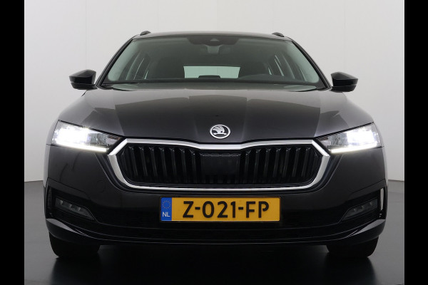 Škoda Octavia Combi 1.4TSI iV PHEV Hybrid Apple Carplay Android Auto Navi* Ecc Cruise Control Virtual Cockpit Pdc Business Edition Lmv Led Isofix DAB Keyless-go Rijstrooksensor WiFi
