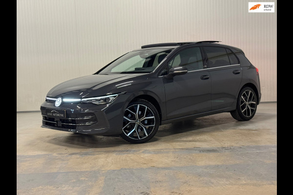 Volkswagen Golf 1.5 eTSI R-Line Edition | 50 JAHRE | FACELIFT | PANO | HUD | TREKHAAK