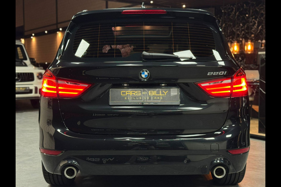 BMW 2 Serie Gran Tourer 220i 7p. High Executive|CRUISE|AUTO|PANO|AUTO