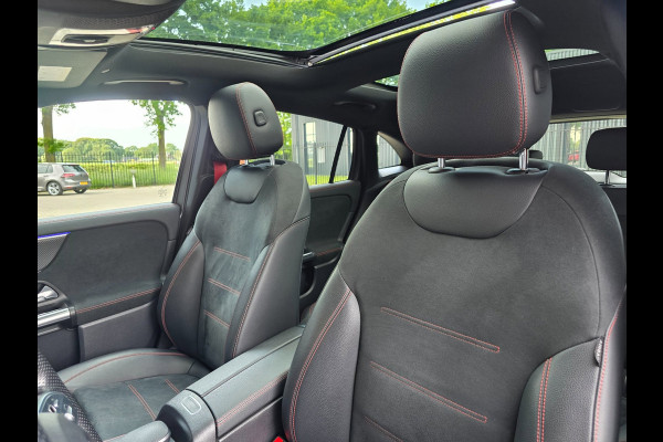 Mercedes-Benz GLA AMG 35 4MATIC / PANO / MATTE GREY / LEDER-ALCANTARA / CAMERA / KEYLESS / BURMESTER / CARPLAY / 21 INCH !
