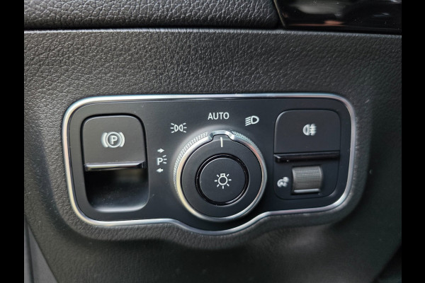 Mercedes-Benz GLA AMG 35 4MATIC / PANO / MATTE GREY / LEDER-ALCANTARA / CAMERA / KEYLESS / BURMESTER / CARPLAY / 21 INCH !
