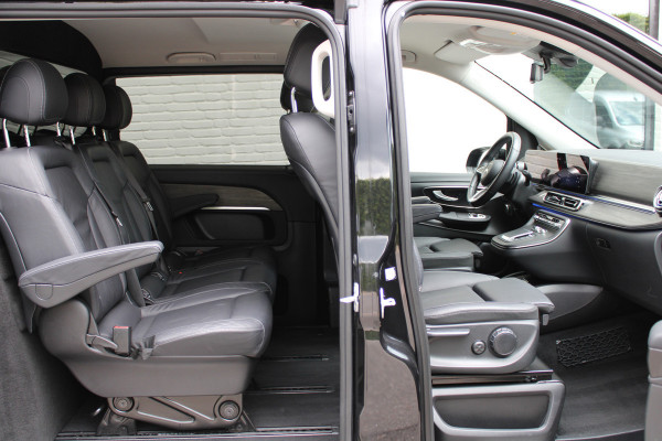 Mercedes-Benz V-Klasse 300d / XXL / DC / Black Edition / 2x Elec Schuifdeur / 360 Camera / Vol Opties / NIEUWSTAAT