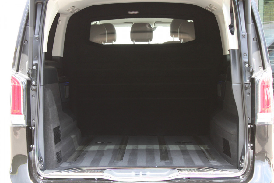 Mercedes-Benz V-Klasse 300d / XXL / DC / Black Edition / 2x Elec Schuifdeur / 360 Camera / Vol Opties / NIEUWSTAAT
